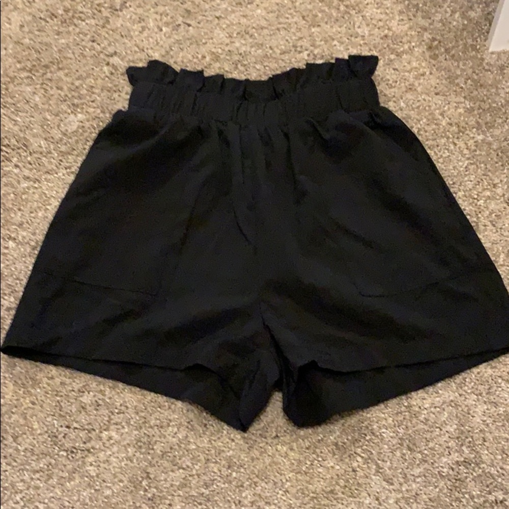 SUPER CUTE SHORTS